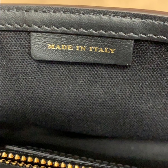 Brand new authentic Burberry crossbody Bag clutch - Picture 7 of 8